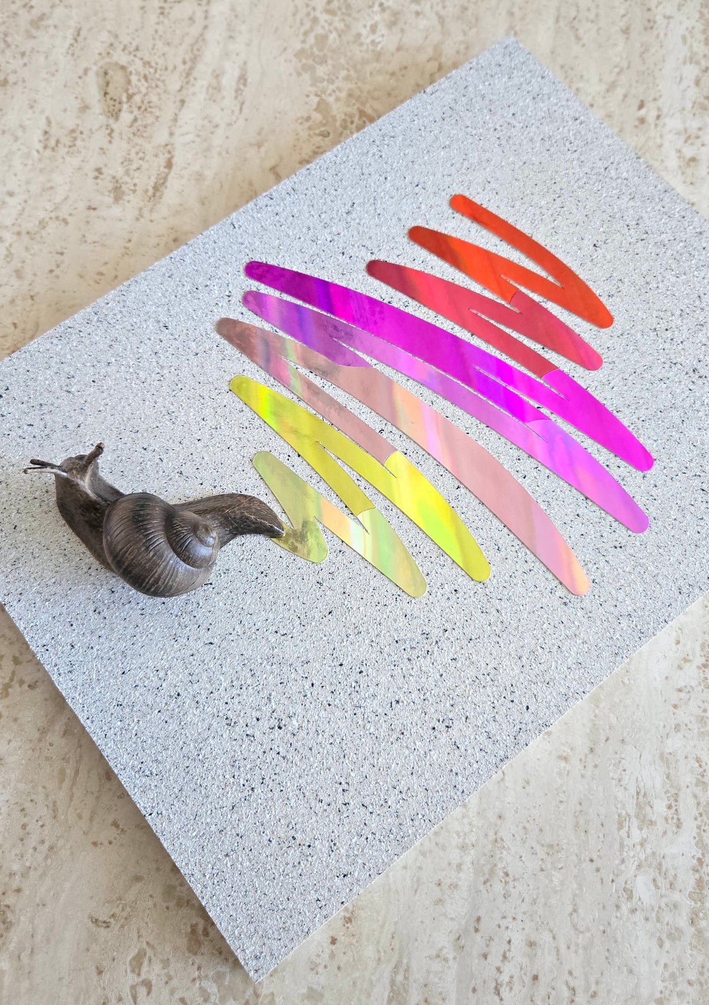 Snail Trail "Scribble" in Red Rainbow